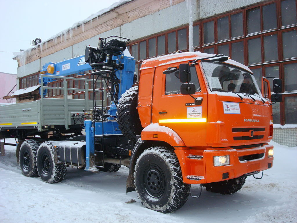 Картинка СДМ-КАРАТ HTMI-086A на базе седельного тягача КАМАЗ-65115-3094-48